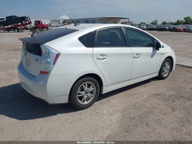 صورة 4 لـ 2010 Toyota PRIUS III