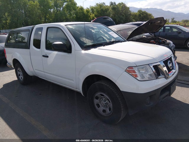 2016 NISSAN FRONTIER S