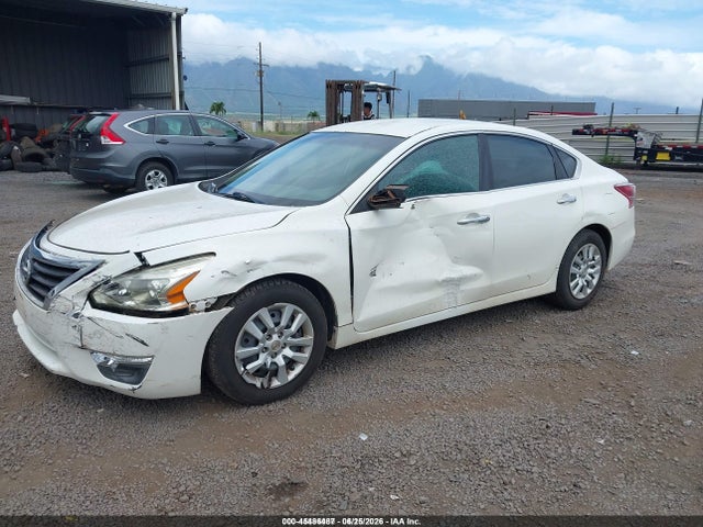 2013 Nissan ALTIMA 2.5 S 照片 2