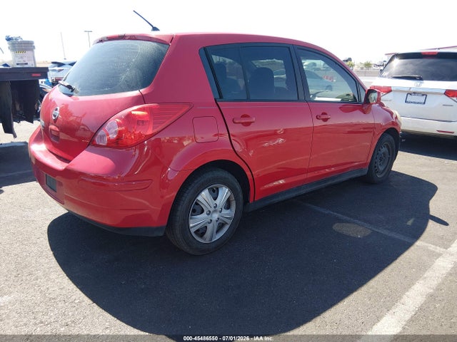 2009 Nissan VERSA 1.8S — фото 4
