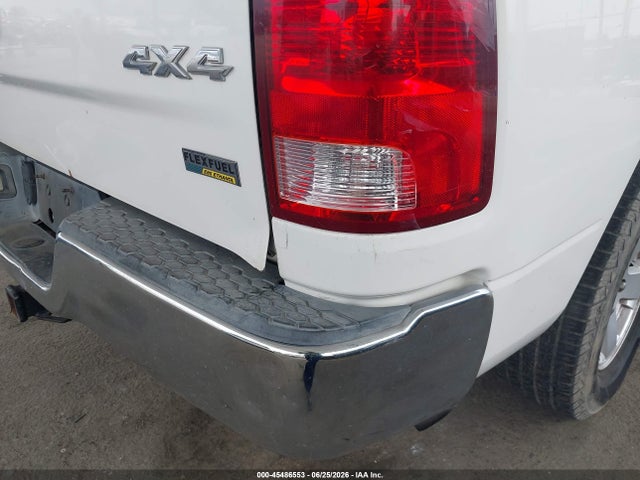 2009 Dodge RAM 1500 SLT/TRX — миниатюра 16