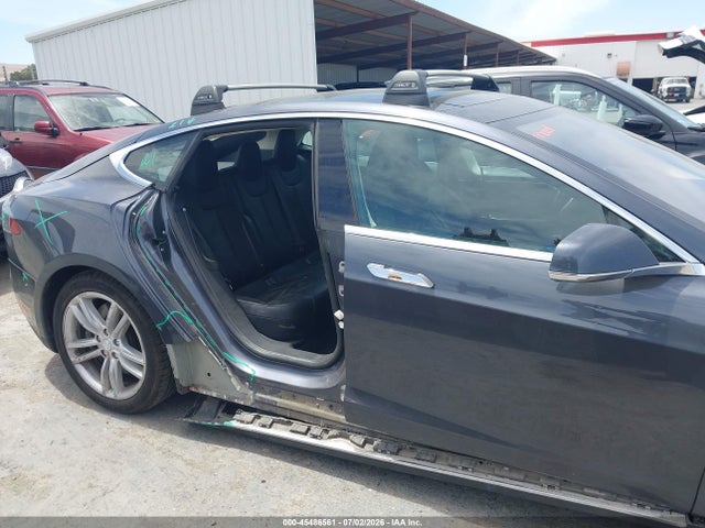 2015 Tesla MODEL S 70D/85D/P85D — фото 6