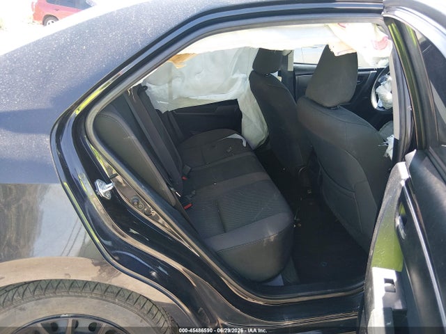 2018 Toyota COROLLA LE photo 8