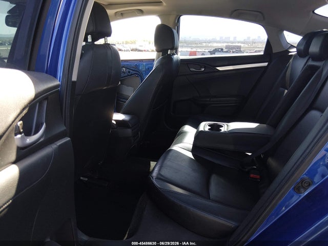 2016 Honda CIVIC TOURING — фото 8