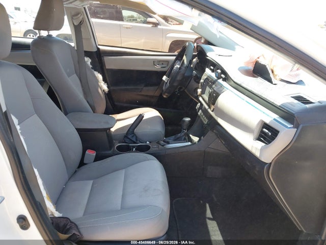 2014 Toyota COROLLA LE photo 5