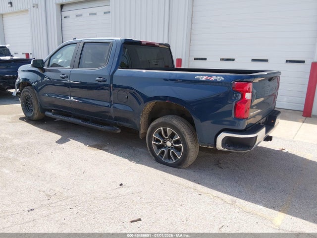 صورة 3 لـ 2023 Chevrolet SILVERADO 1500 4WD STANDARD BED LT