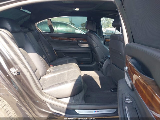 2013 BMW 750LI 照片 8