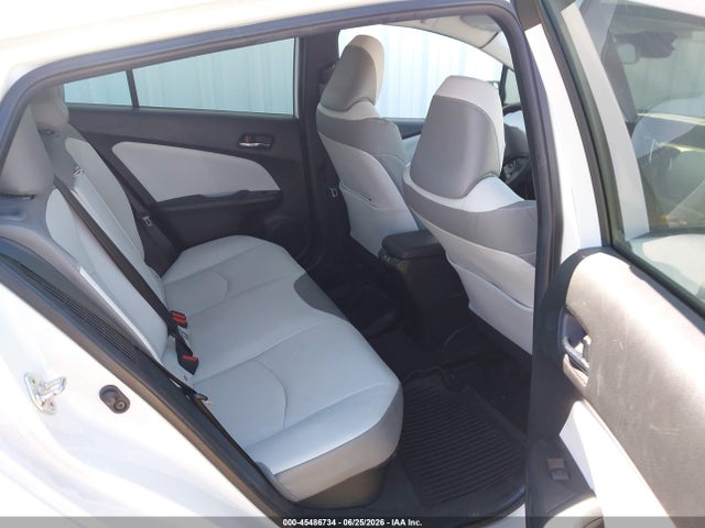 2022 Toyota PRIUS PRIME XLE photo 8
