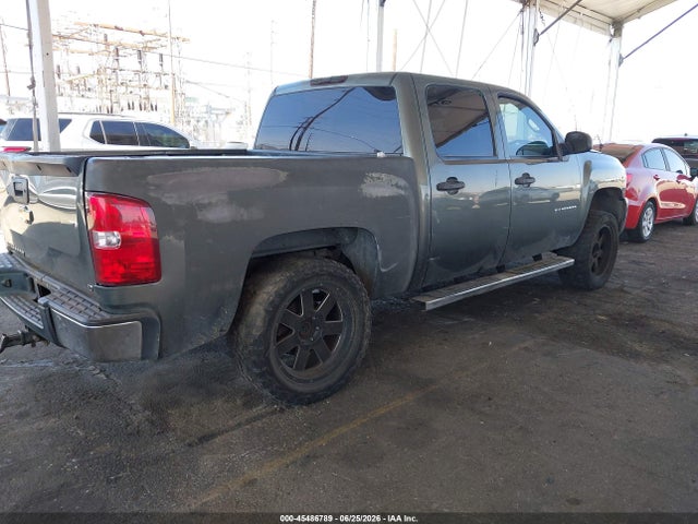2011 Chevrolet SILVERADO 1500 LT 照片 4