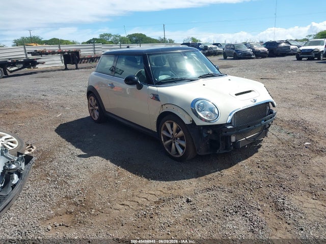 2012 MINI COOPER 