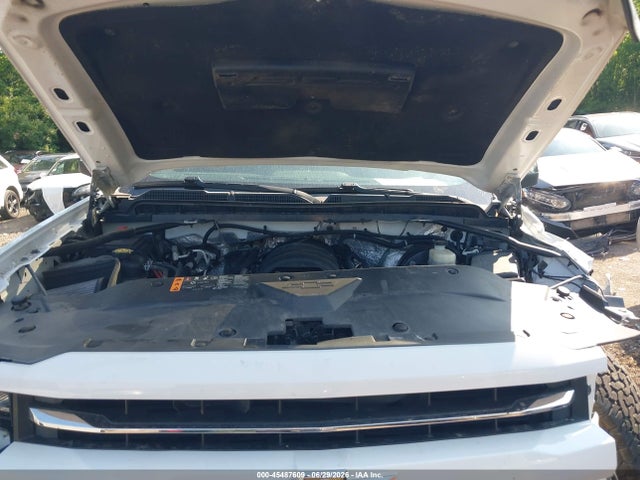 2018 Chevrolet SILVERADO 1500 2LZ — фото 10