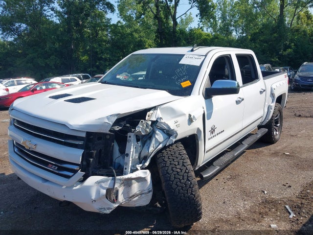 2018 Chevrolet SILVERADO 1500 2LZ — фото 2