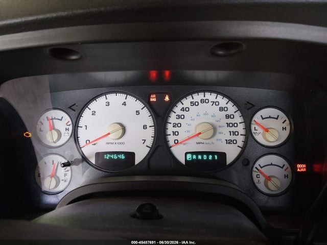 2004 Dodge RAM 1500 ST photo 7