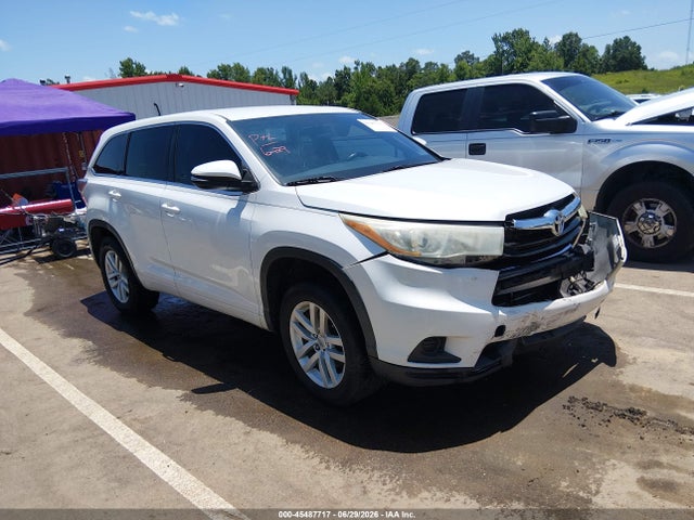 2015 TOYOTA HIGHLANDE LE V6