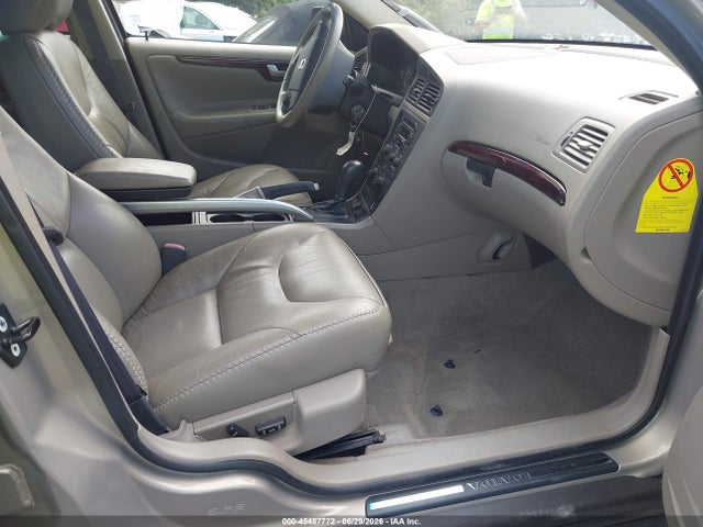 2004 Volvo XC70 2.5T photo 5