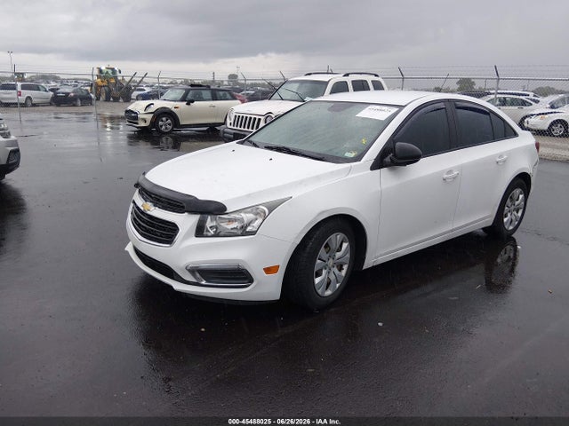 صورة 2 لـ 2015 Chevrolet CRUZE LS MANUAL
