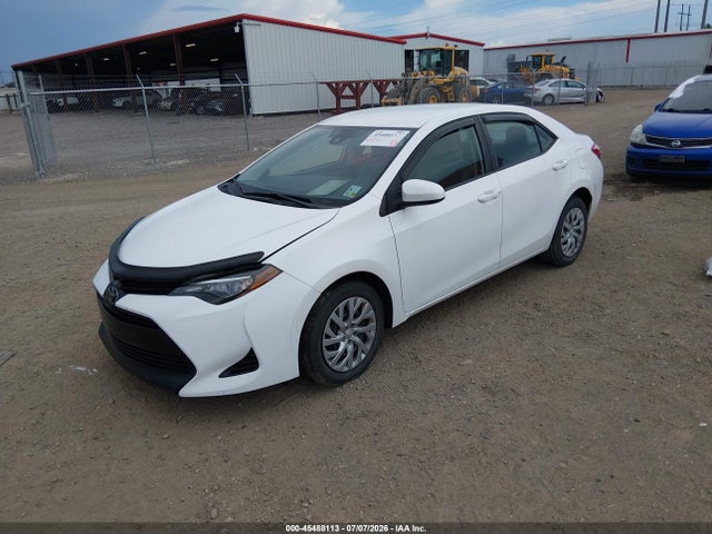 2017 Toyota COROLLA LE — фото 2