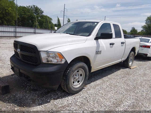 صورة 2 لـ 2017 RAM 1500 TRADESMAN 4X4 6'4 BOX
