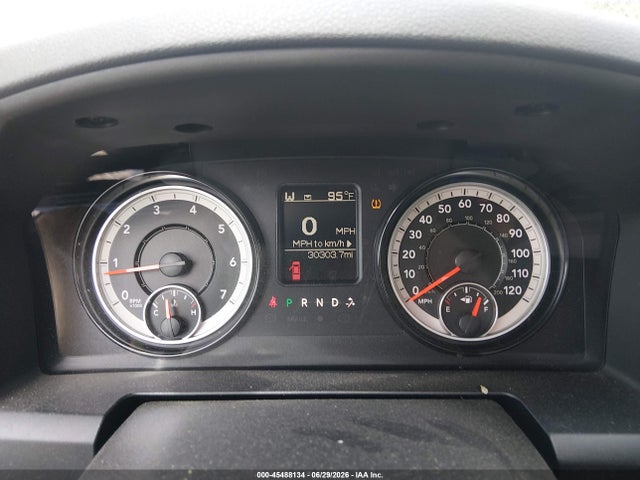 صورة 7 لـ 2017 RAM 1500 TRADESMAN 4X4 6'4 BOX