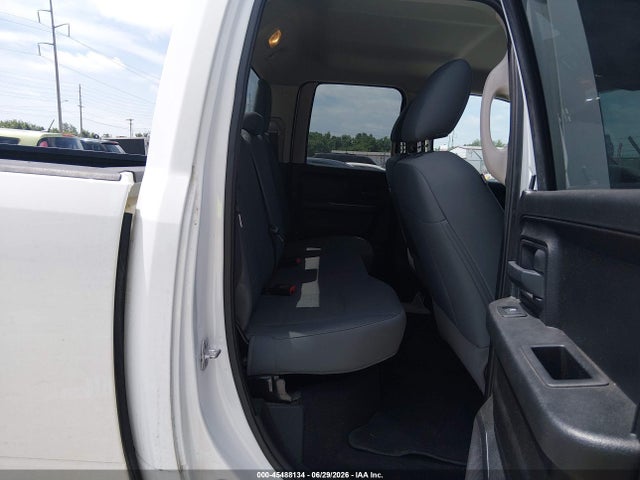 صورة 8 لـ 2017 RAM 1500 TRADESMAN 4X4 6'4 BOX