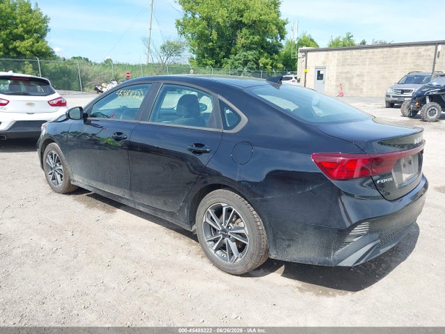 2022 KIA FORTE LXS 照片 3