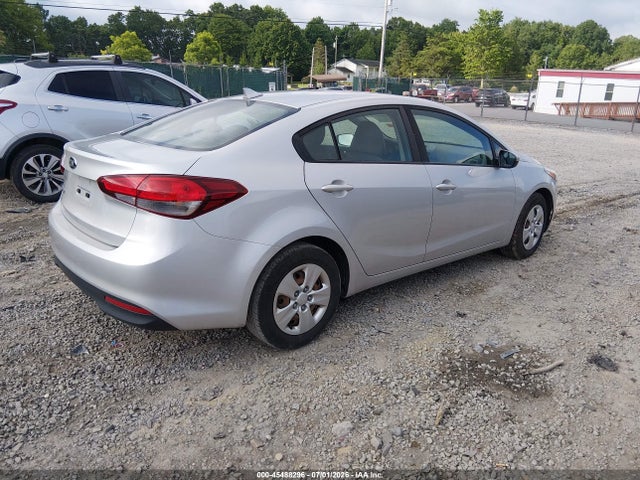 2017 KIA FORTE LX 照片 4