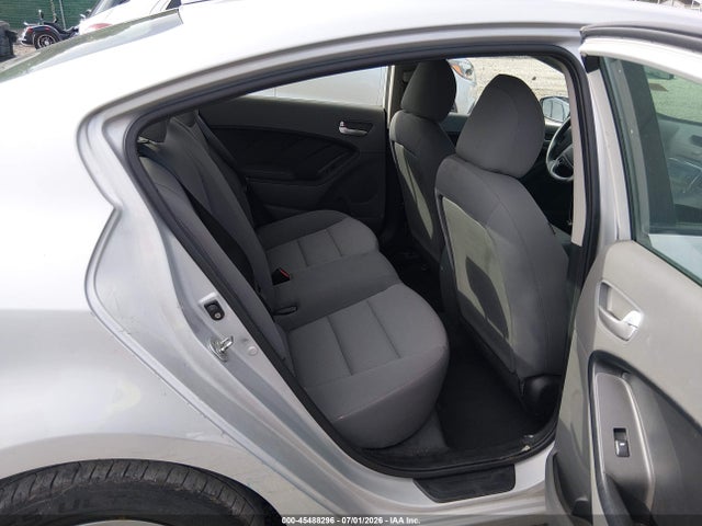 2017 KIA FORTE LX 照片 8