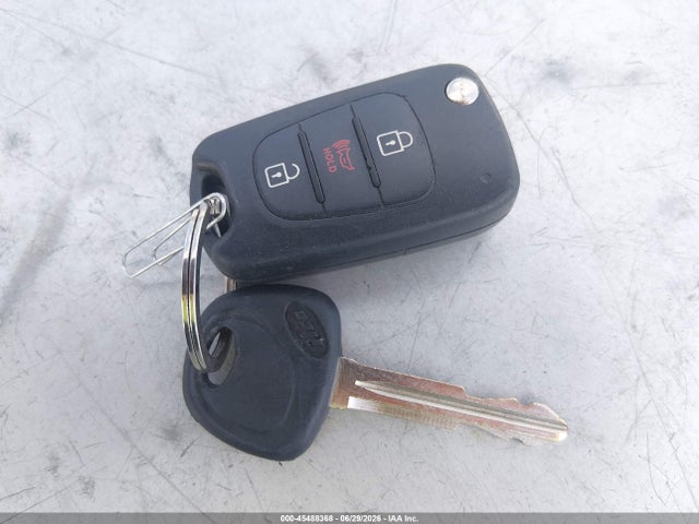 صورة مصغرة 11 لـ 2011 KIA SOUL +
