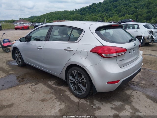 صورة 3 لـ 2016 KIA FORTE EX