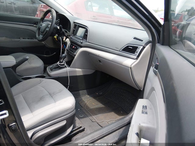 صورة 5 لـ 2018 Hyundai ELANTRA SEL