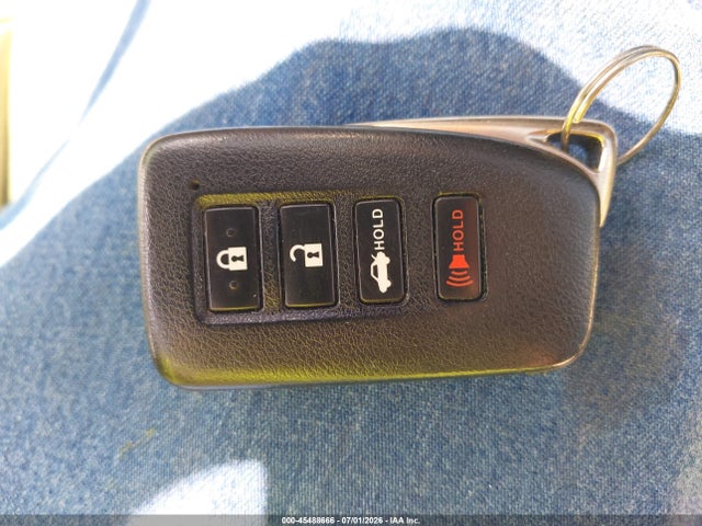 2013 Lexus ES 350 thumbnail 11