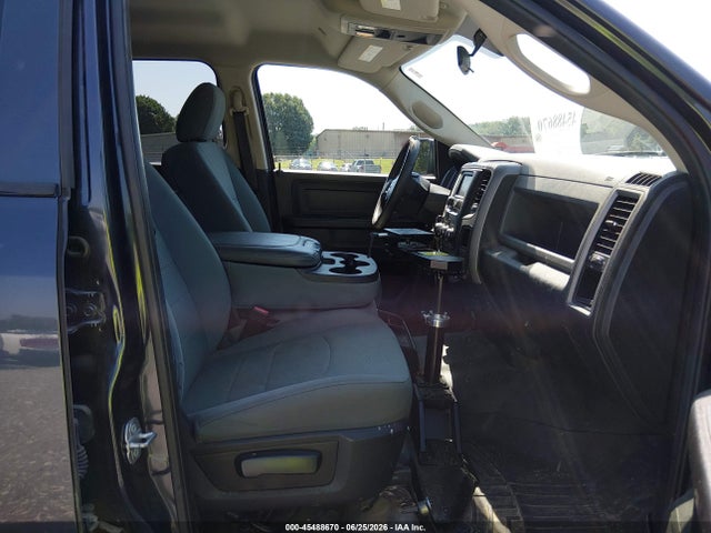2019 RAM 1500 CLASSIC TRADESMAN 4X4 5'7 BOX — фото 5