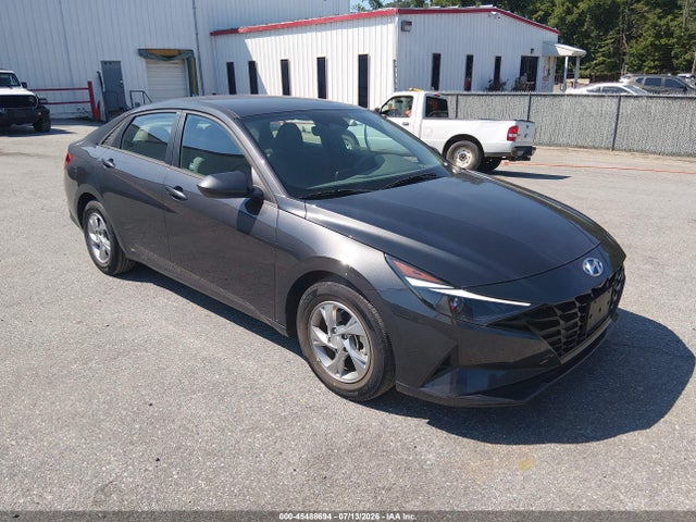 2021 Hyundai ELANTRA SE 照片 1