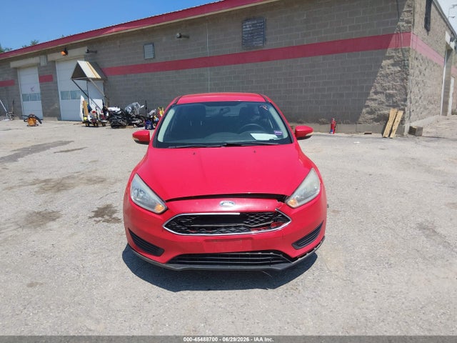 صورة 12 لـ 2016 FORD FOCUS SE