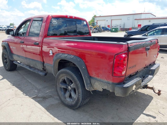 صورة 3 لـ 2007 Dodge RAM 1500 SLT/TRX4 OFF ROAD/SPORT