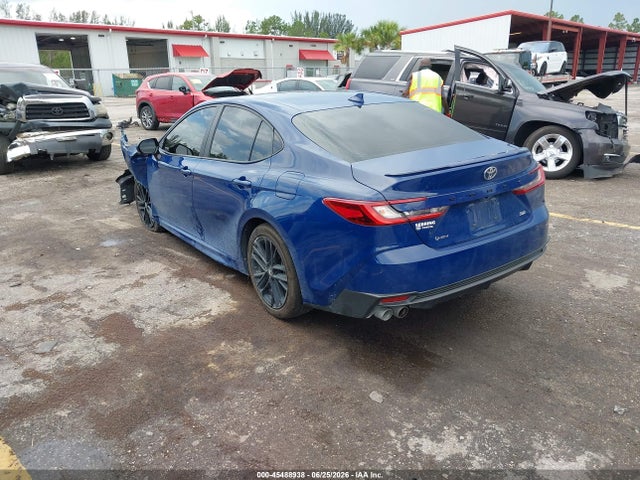 2025 Toyota CAMRY SE 照片 3