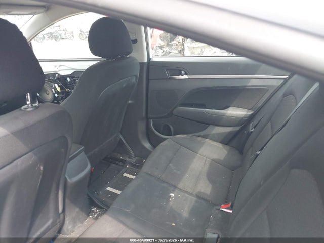 2020 Hyundai ELANTRA SEL 照片 8