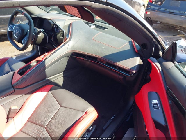 2024 Chevrolet CORVETTE STINGRAY RWD 2LT — фото 5
