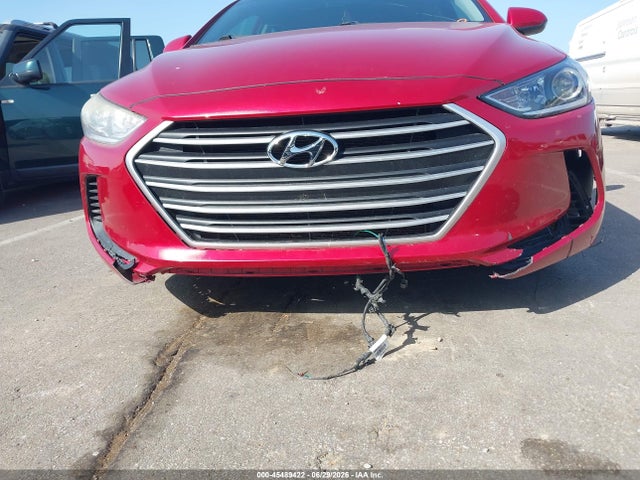 صورة 6 لـ 2017 Hyundai ELANTRA SE