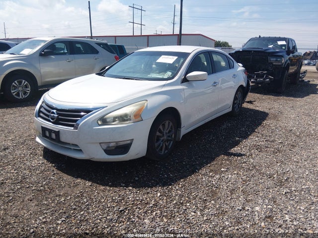 2015 Nissan ALTIMA 2.5 S — фото 2