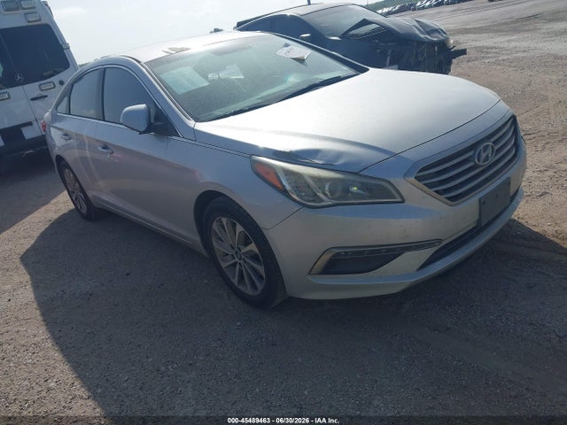 2015 HYUNDAI SONATA SE