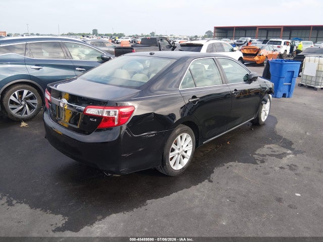 2013 Toyota CAMRY XLE V6 — фото 4