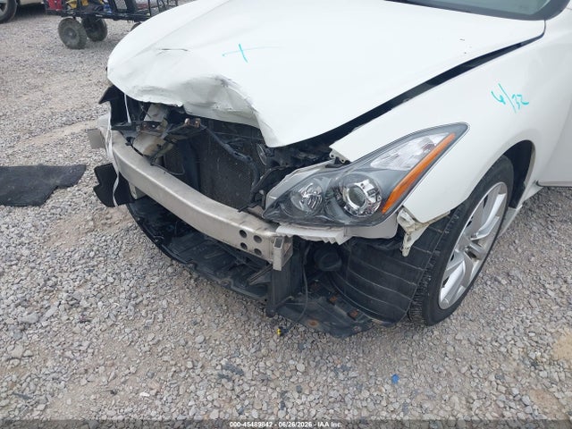 2013 Infiniti G37X 缩略图 6