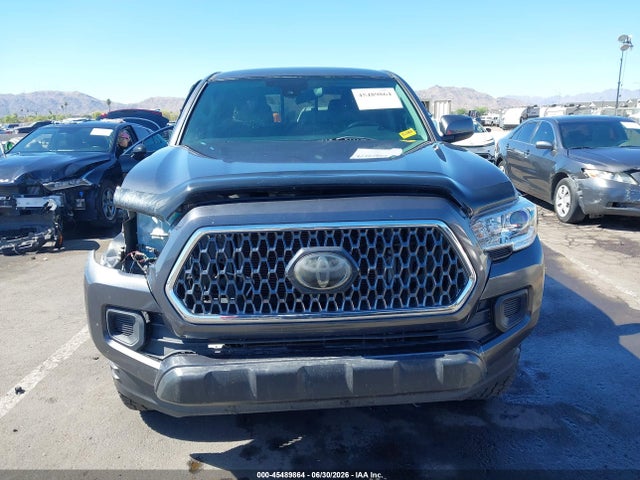 صورة مصغرة 13 لـ 2018 Toyota TACOMA SR5