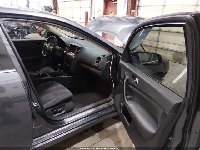 صورة 5 لـ 2011 Nissan MAXIMA 3.5 S