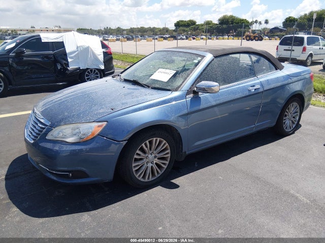 2011 Chrysler 200 LIMITED 照片 2