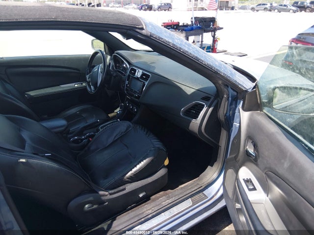 2011 Chrysler 200 LIMITED 照片 5