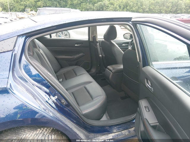 2022 Nissan ALTIMA SR FWD 照片 8