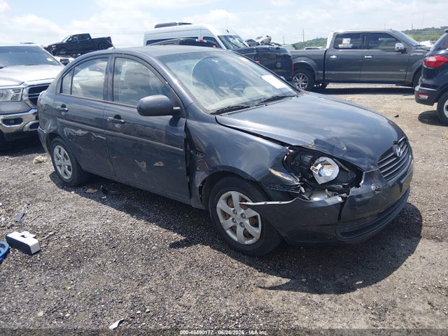2010 HYUNDAI ACCENT GLS