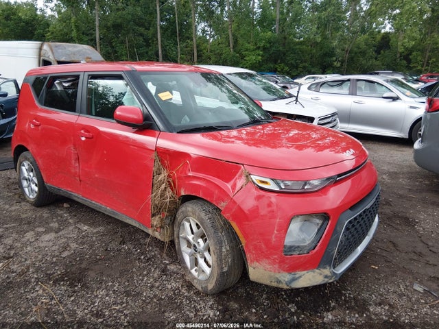 2022 KIA SOUL LX